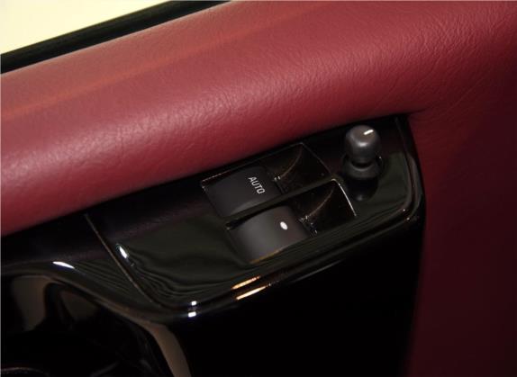 SAVANA 2017款 1500S 四驱经典版 车厢座椅   门窗控制