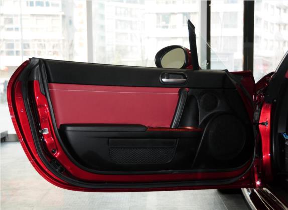 女王 2010款 2.0L Premium 车厢座椅   前门板