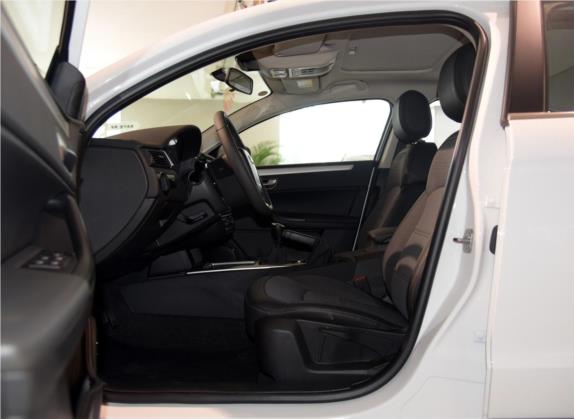 观致3 2015款 都市SUV 1.6T 手动型动派 车厢座椅   前排空间