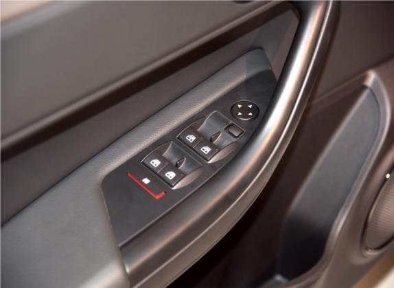 观致3 2015款 都市SUV 1.6T 手动型动派 车厢座椅   门窗控制
