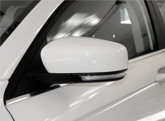 观致3 2015款 都市SUV 1.6T 自动型动派 外观细节类   外后视镜