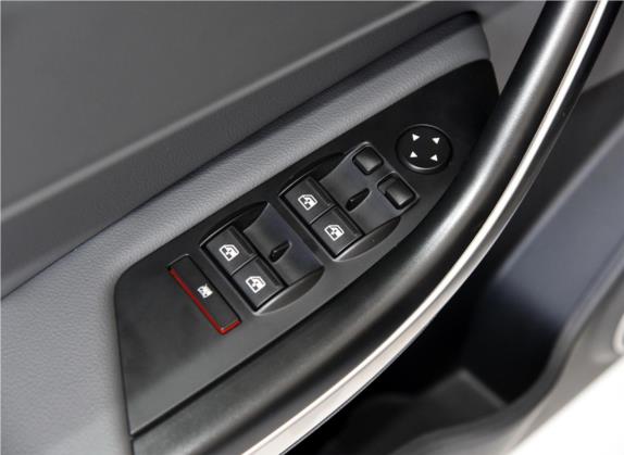 观致3 2015款 三厢 1.6T 自动致臻增强型 车厢座椅   门窗控制