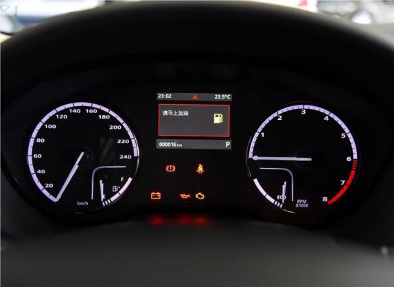 观致3 2016款 两厢 1.6T 自动致酷型 中控类   仪表盘
