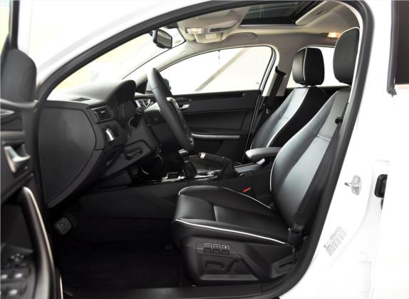 观致3 2016款 两厢 1.6T 自动致臻型 车厢座椅   前排空间
