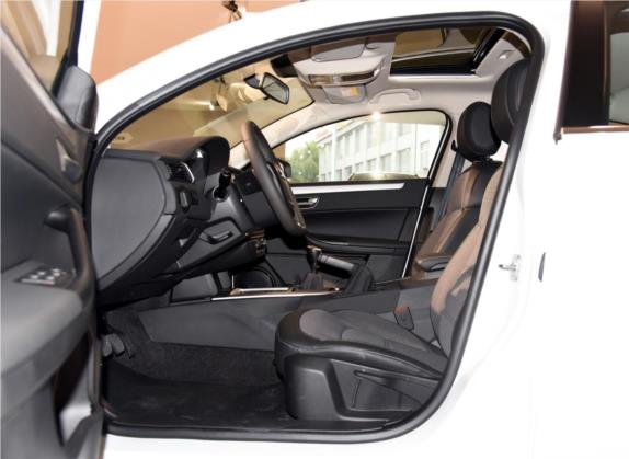 观致3 2016款 都市SUV 1.6T 手动致享型 车厢座椅   前排空间