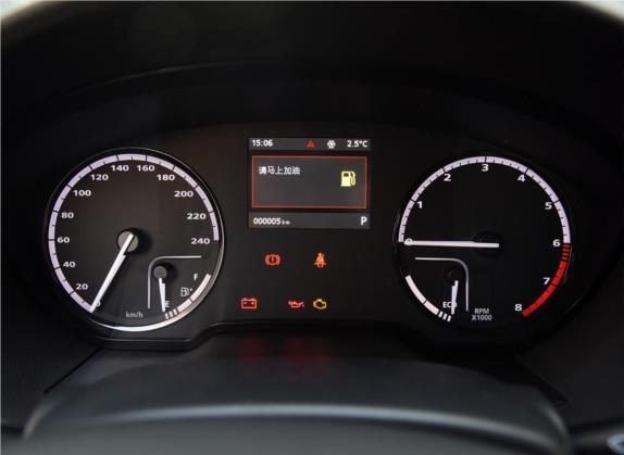 观致3 2016款 三厢 1.6L 自动致享型 中控类   仪表盘