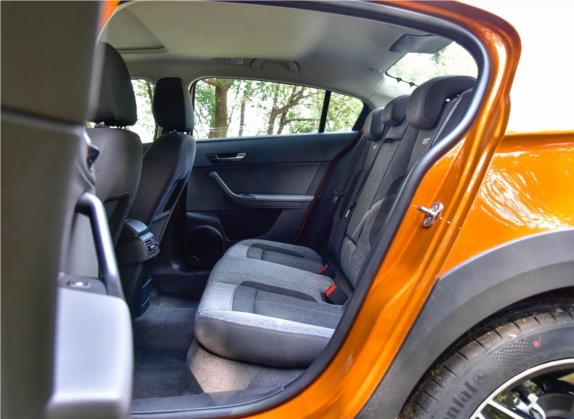 观致3 2017款 GT 1.6T 自动致悦型 车厢座椅   后排空间