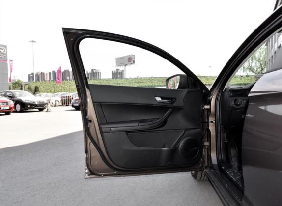 观致3 2017款 两厢 1.6L 自动致享型 车厢座椅   前门板