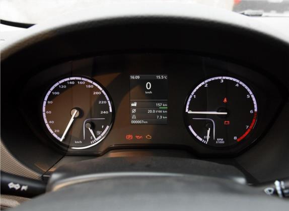 观致5 2016款 1.6T 手动舒适型 中控类   仪表盘