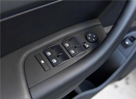观致5 2017款 1.6T 自动领先型 车厢座椅   门窗控制