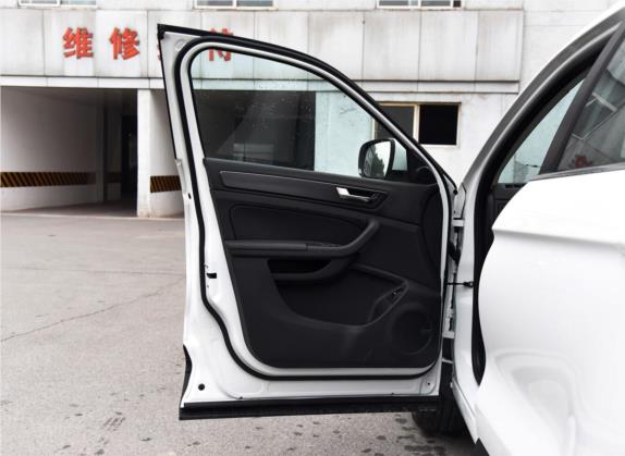观致5 2017款 1.6T 自动尊贵型 车厢座椅   前门板