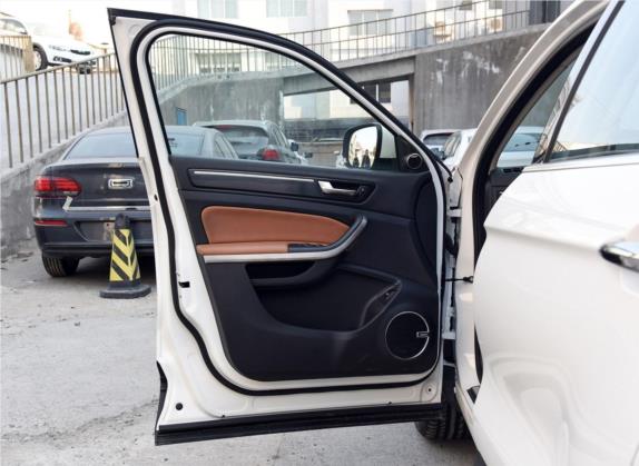 观致5 2017款 1.6T 自动旗舰型 车厢座椅   前门板