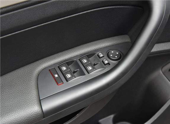 观致5 2018款 1.6T 自动尊贵型 车厢座椅   门窗控制