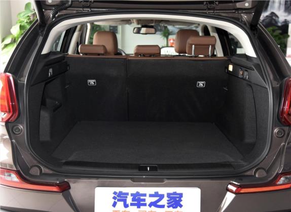 观致5 2018款 1.6T 自动旗舰型 车厢座椅   后备厢