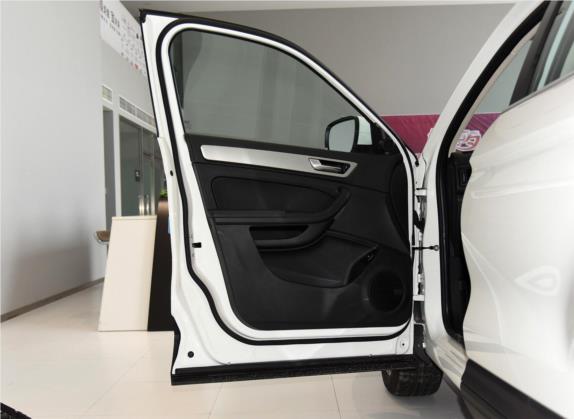 观致5 2018款 改款 1.6T 自动尊贵型 车厢座椅   前门板