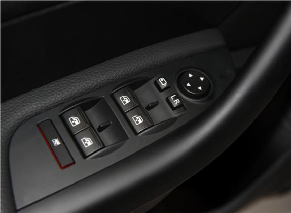 观致5 2018款 改款 1.6T 自动尊贵型 车厢座椅   门窗控制