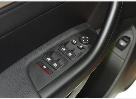 观致5 2019款 1.6T 自动 智云互联（AliOS）版旗舰版 车厢座椅   门窗控制