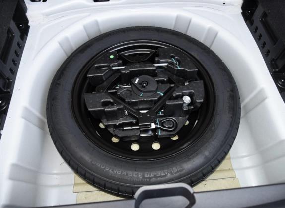 观致5 2019款 1.6T 自动 智云互联（AliOS）版尊贵版 其他细节类   备胎