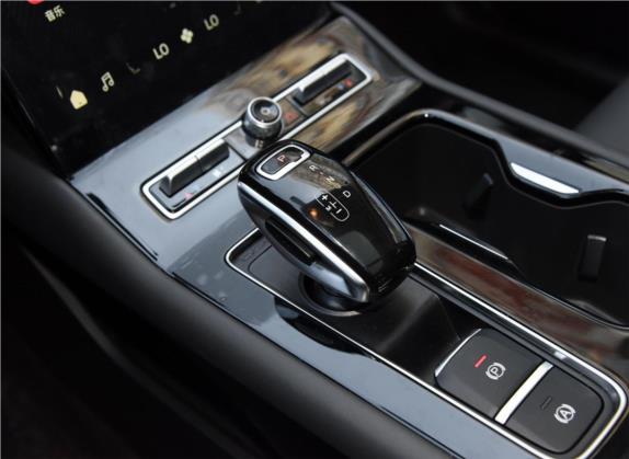 观致7 2020款 1.6T 护航精英型 中控类   挡把