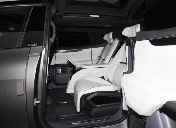 高合HiPhi X 2021款 旗舰版4座 车厢座椅   后排空间