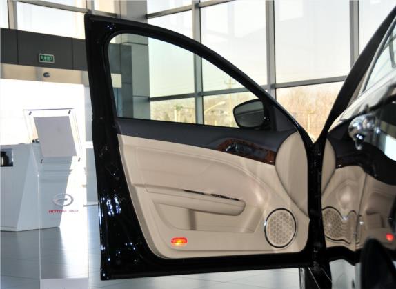 传祺GA5 2011款 2.0L 自动精英版 车厢座椅   前门板