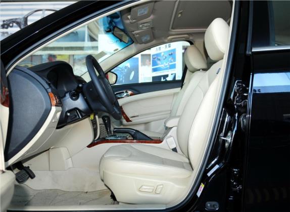 传祺GA5 2012款 2.0L 自动精英版 车厢座椅   前排空间