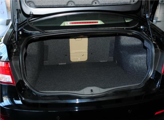 传祺GA5 2012款 2.0L 自动精英版 车厢座椅   后备厢