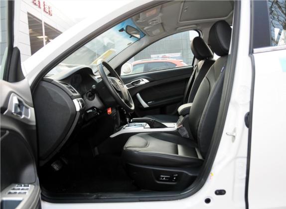 传祺GA5 2013款 2.0L 自动精英版 车厢座椅   前排空间