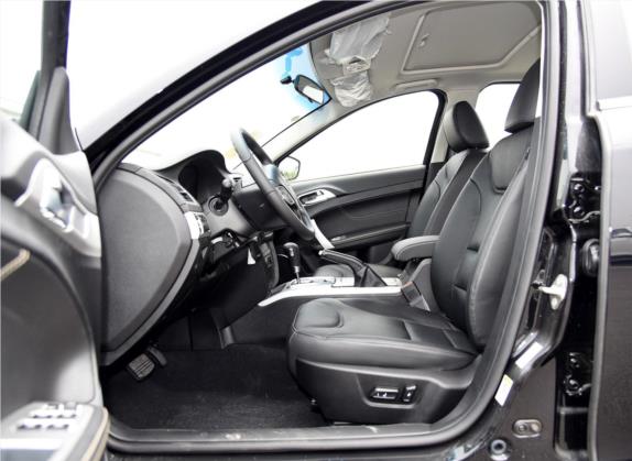 传祺GA5 2013款 1.8T 自动五周年纪念版 车厢座椅   前排空间