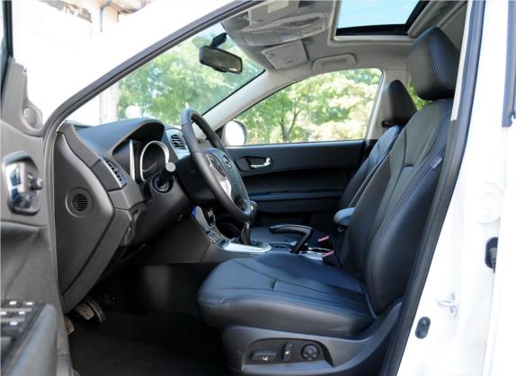 传祺GS5 2012款 2.0L 手动两驱豪华版 车厢座椅   前排空间