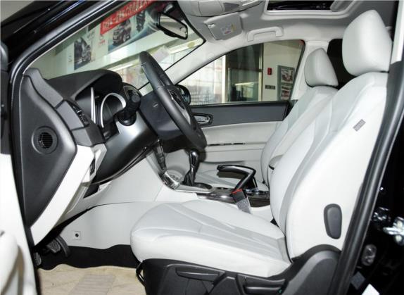 传祺GS5 2013款 2.0L 手动两驱浅内特别版 车厢座椅   前排空间