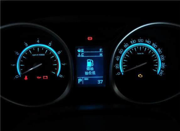 传祺GS5 2013款 1.8T 自动两驱豪华版 中控类   仪表盘