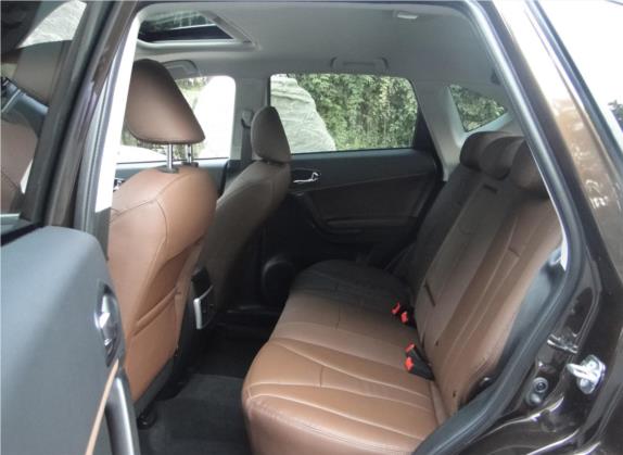 传祺GS5 2013款 1.8T 自动两驱五周年纪念版 车厢座椅   后排空间