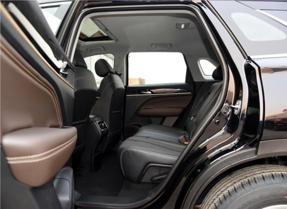 传祺GS5 2019款 270T 自动舒适版 车厢座椅   后排空间