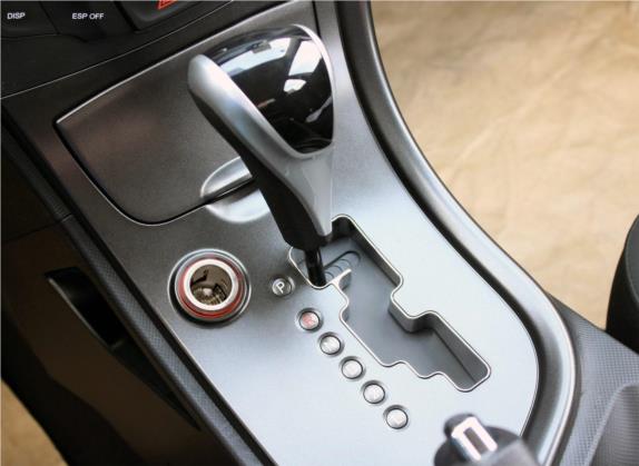 传祺GA3 2014款 1.6L 自动智慧版 中控类   挡把