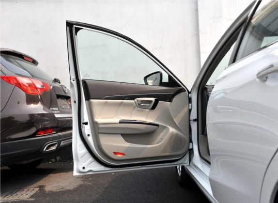 传祺GA6 2015款 1.6T 手动舒适型 车厢座椅   前门板