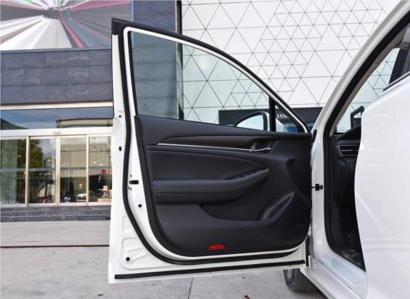 传祺GA6 2019款 270T 自动豪华版 车厢座椅   前门板