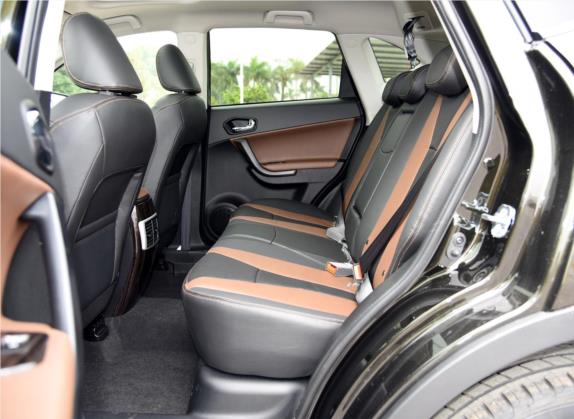 传祺GS5 Super 2015款 2.0L 自动两驱豪华导航版 车厢座椅   后排空间
