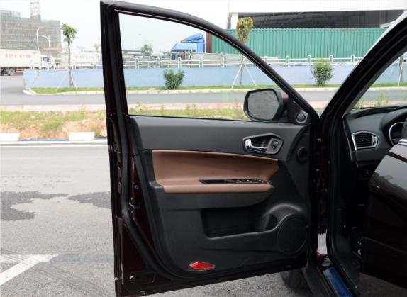 传祺GS5 Super 2015款 1.8T 自动四驱豪华导航版 车厢座椅   前门板