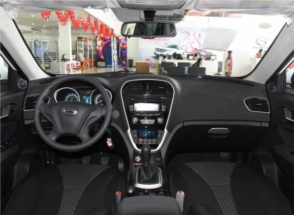 传祺GS5 Super 2016款 2.0L 手动两驱舒适版 中控类   中控全图