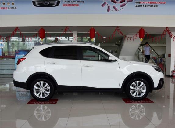 传祺GS5 Super 2016款 2.0L 手动两驱舒适版 外观   正侧