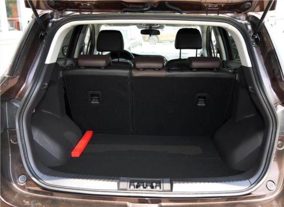 传祺GS4 2016款 235T 手动豪华版 车厢座椅   后备厢