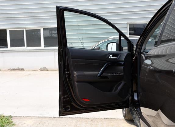 传祺GS4 2016款 235T 手动豪华版 车厢座椅   前门板