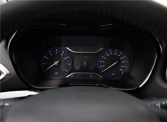 传祺GS4 2019款 270T 自动两驱豪华智联版 中控类   仪表盘