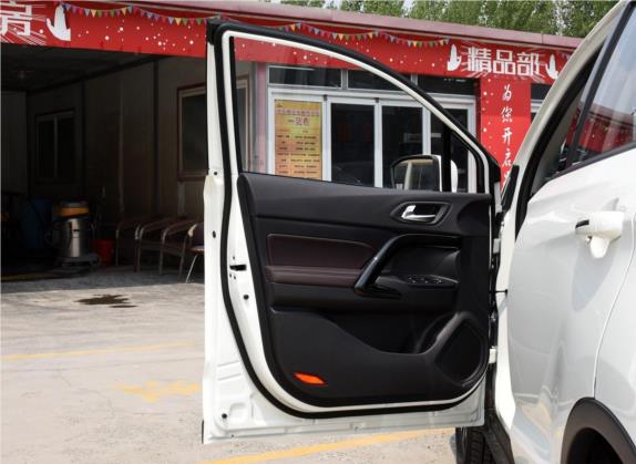 传祺GS4 2019款 270T 手动两驱精英版 车厢座椅   前门板