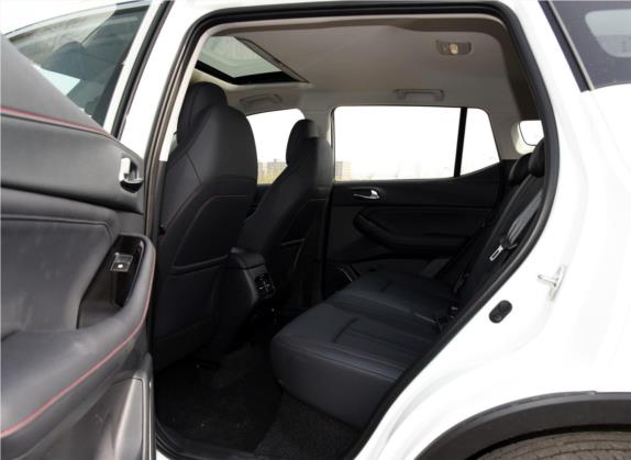 传祺GS4 2020款 270T 自动舒适版 车厢座椅   后排空间