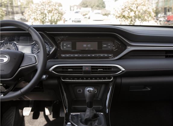 传祺GS4 2021款 270T 手动舒适版 中控类   中控台