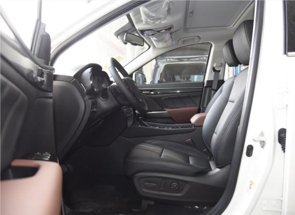 传祺GS7 2017款 320T 两驱豪华型 车厢座椅   前排空间