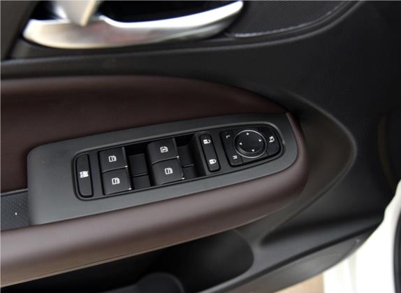 传祺M6 2019款 270T 自动尊荣版（七座）国V 车厢座椅   门窗控制