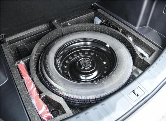 传祺GS4 PLUS 2021款 390T 自动星际版 其他细节类   备胎